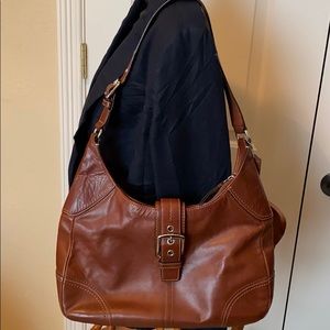 Coach leather shoulder bag